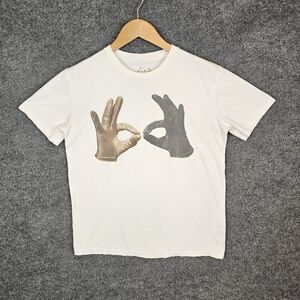 ✨ RARE Sia "Nostalgic For The Present" 2016 Tour White Graphic Tee ✨